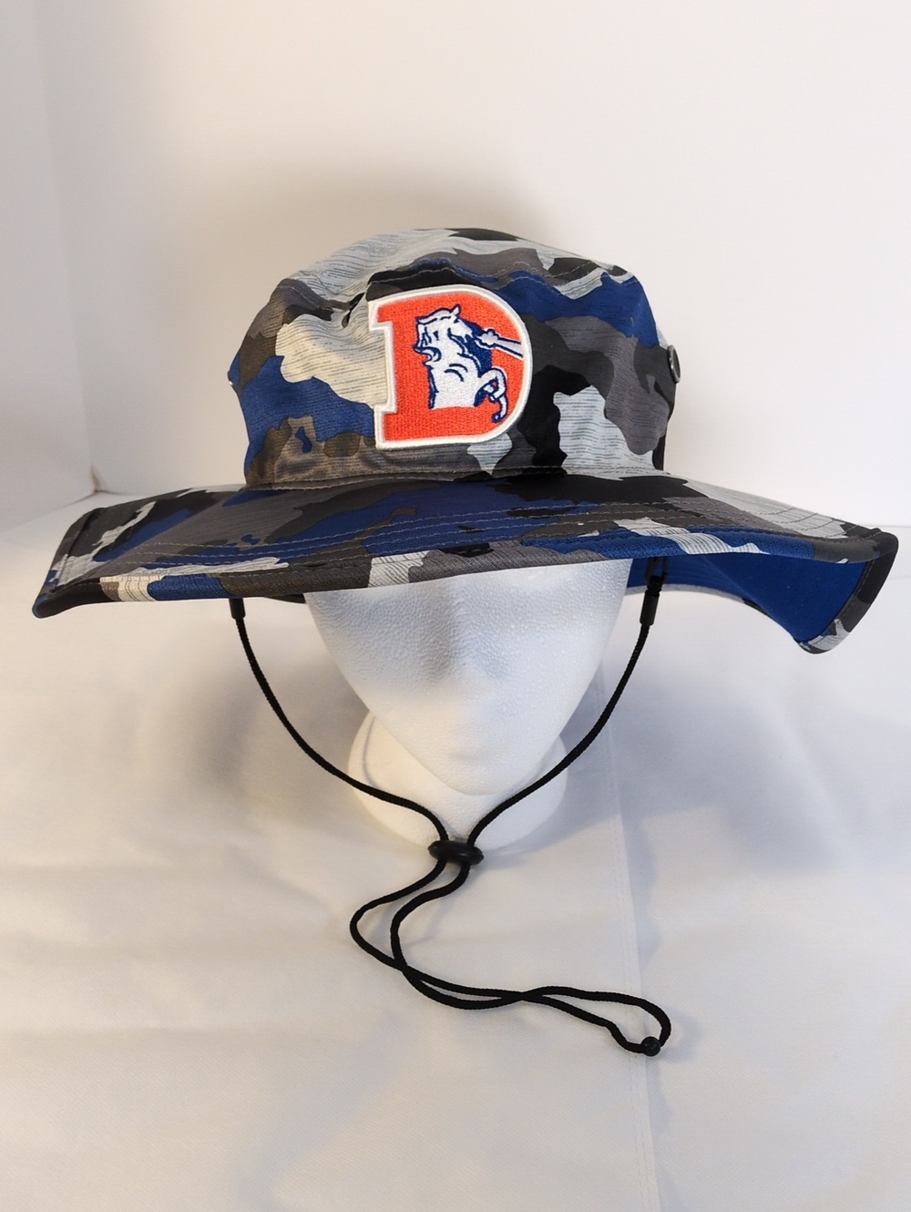 New Era Denver Broncos Camo Boonie Hat Bucket Sun Cap Chin Strap OSFM